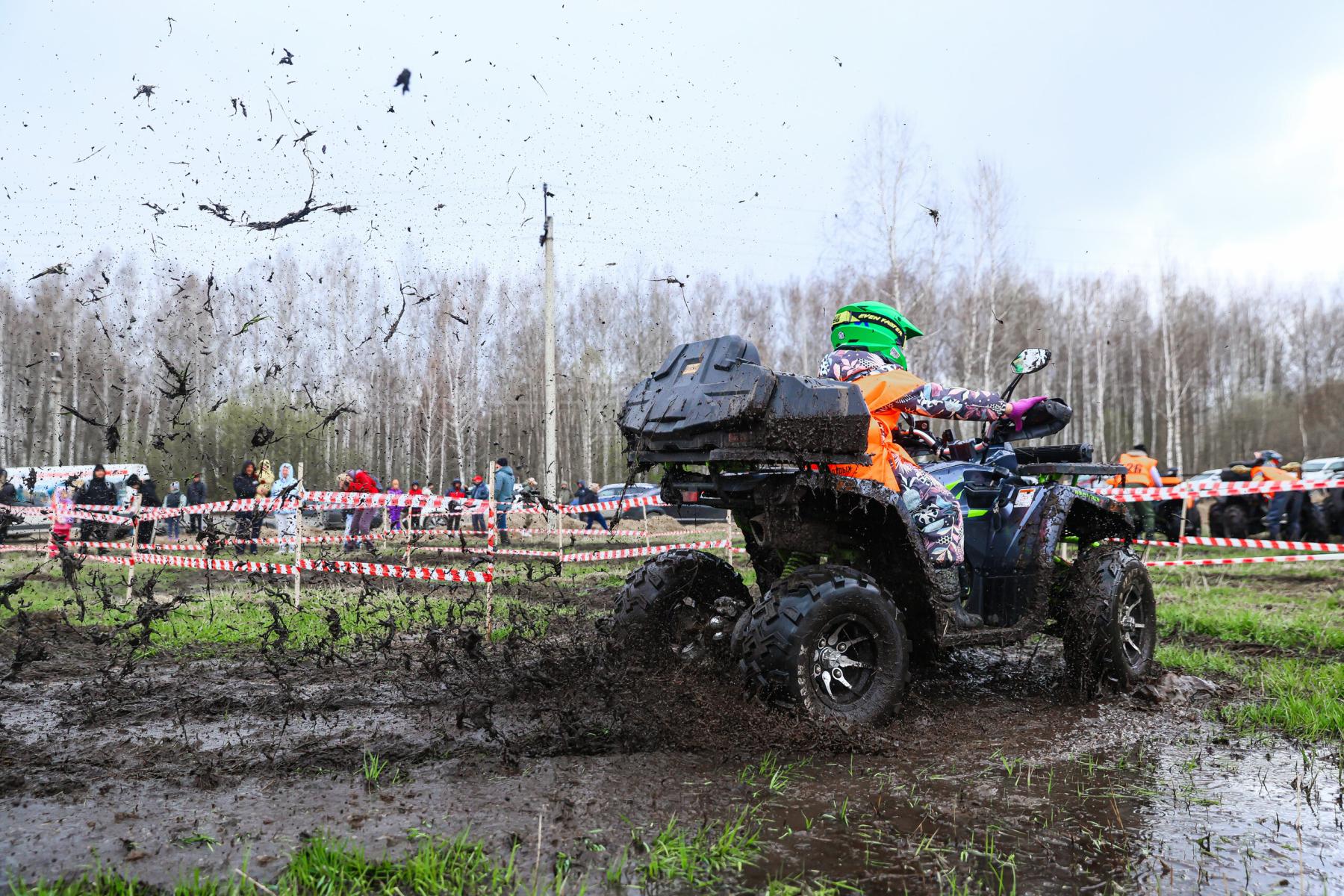 Фото В Новосибирске прошел фестиваль «КвадроБум 2025». Фоторепортаж 21 - Сиб.ФМ Фото В Новосибирске прошел фестиваль «КвадроБум 2025». Фоторепортаж 21